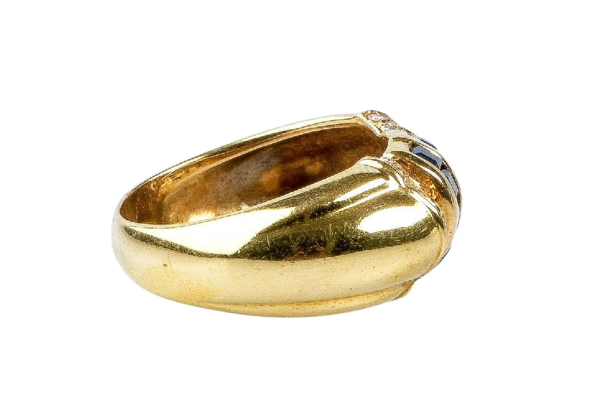 Sapphire Diamond Ring in 18k Yellow Gold - Image 4