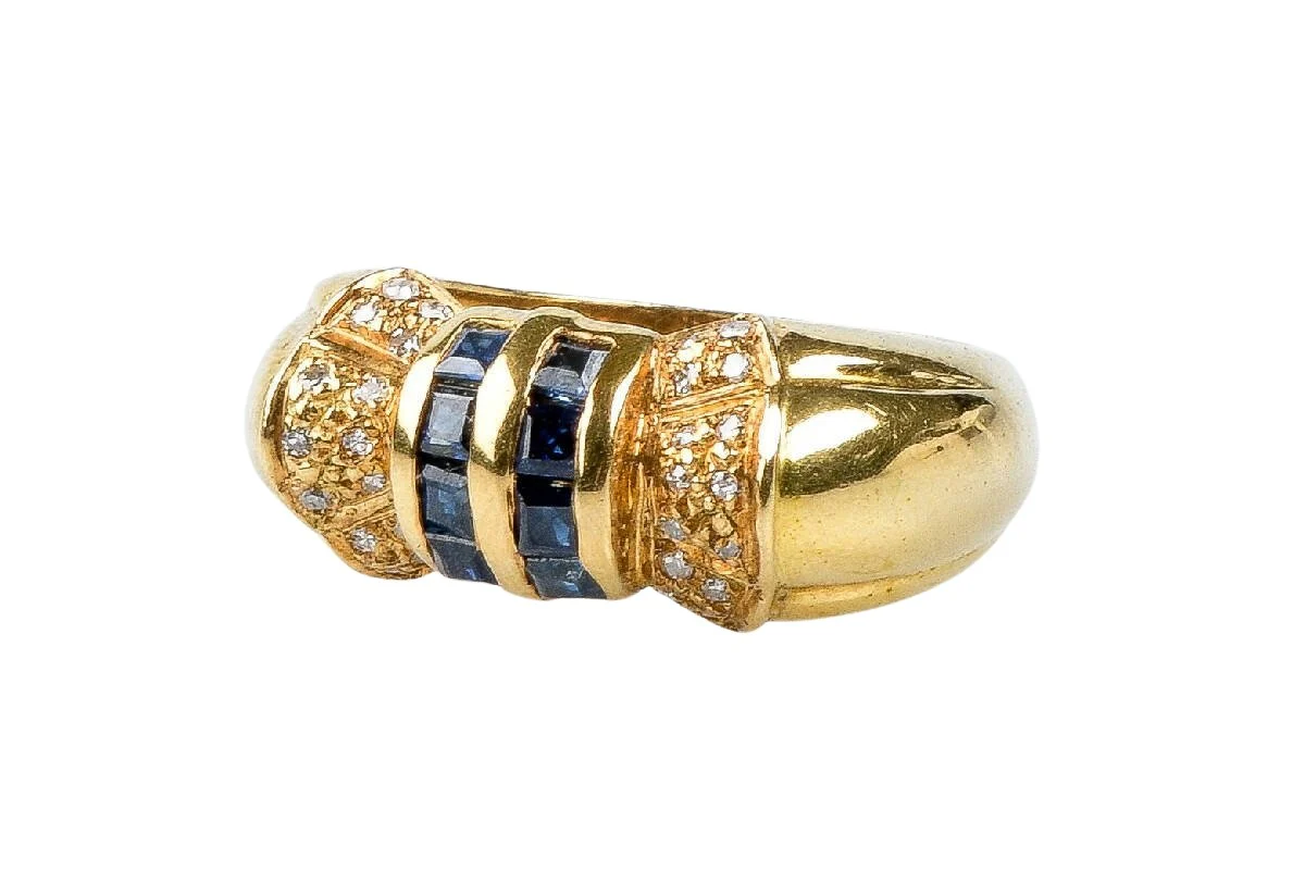 Sapphire Diamond Ring in 18k Yellow Gold - Image 7