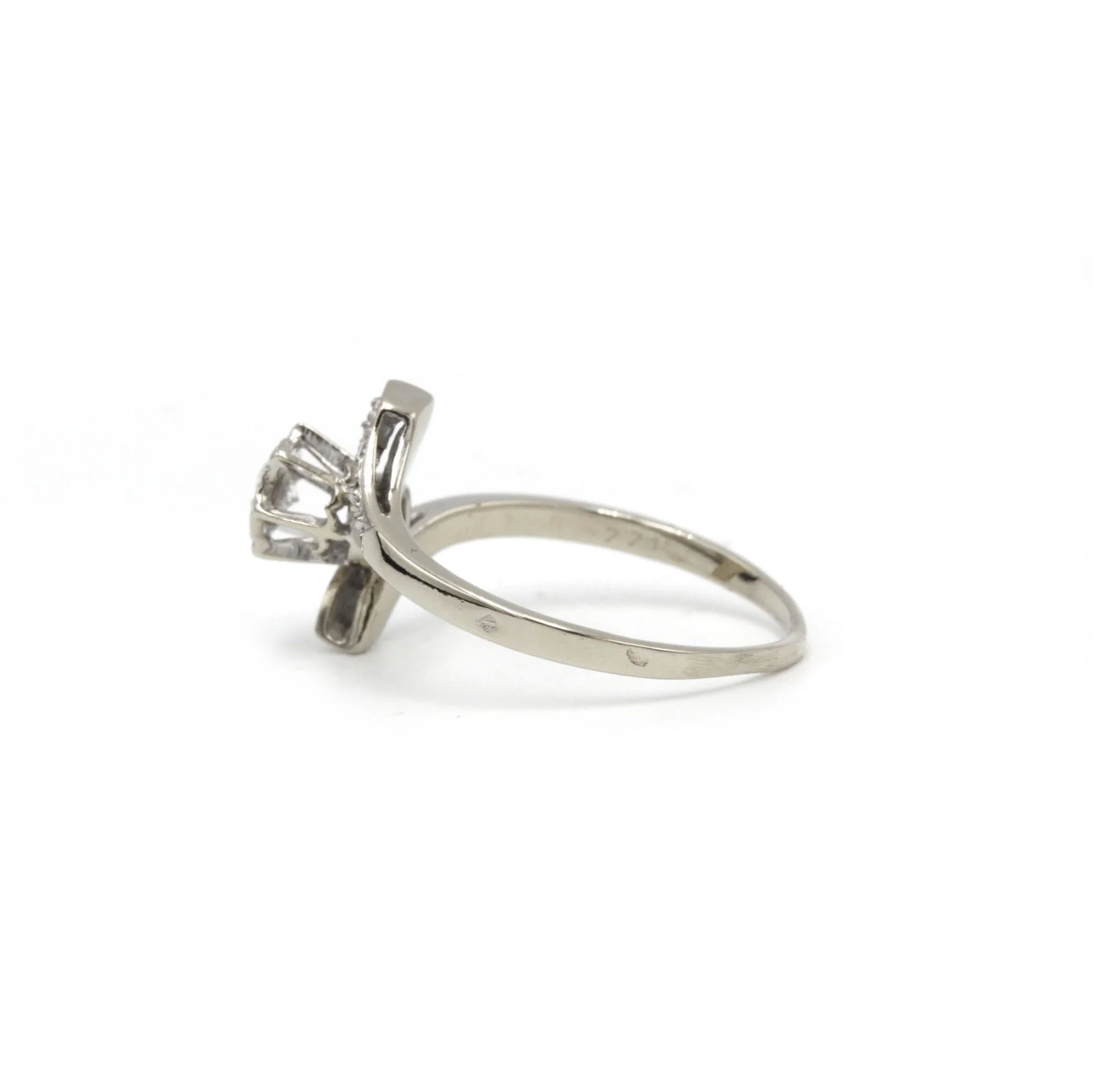Solitaire with side markers - White gold & Diamonds - Image 3
