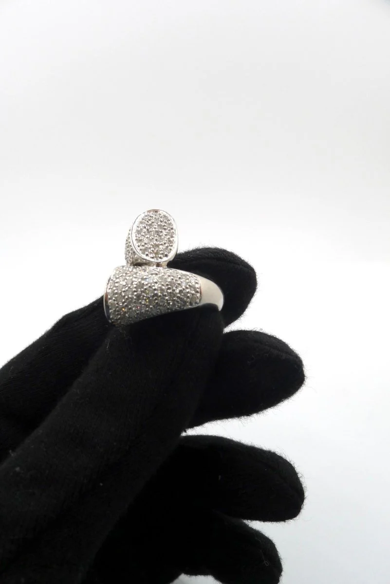 White gold and diamond ring - Image 9