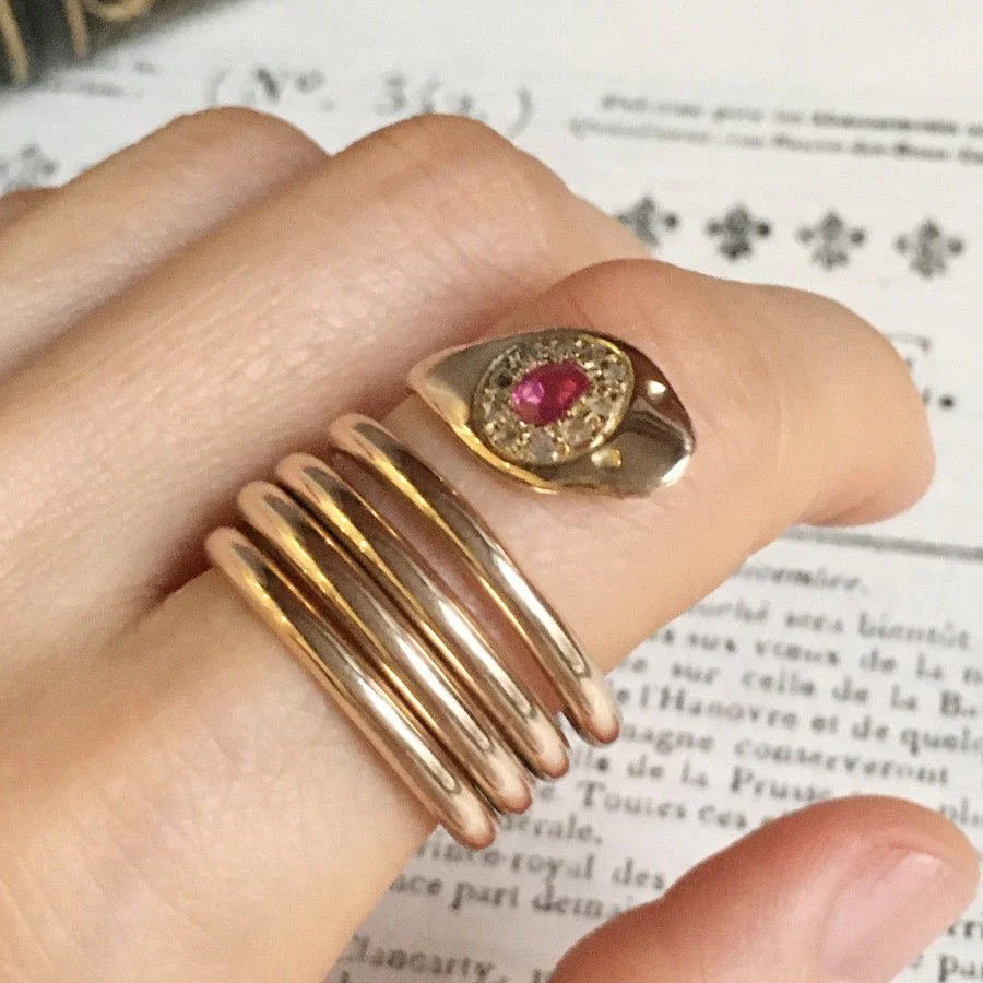 Rose gold, Ruby and Diamond Bandeau Ring - Image 2