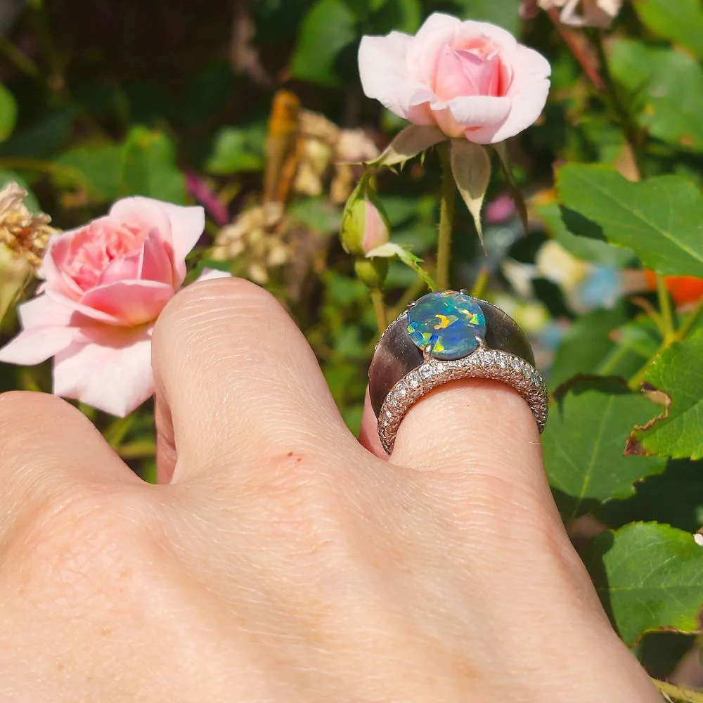 Lorenz Baümer ring in silver, platinum and opal - Image 5