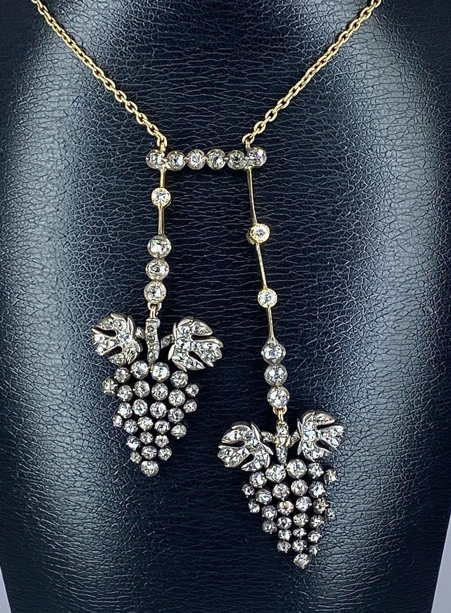 Necklace and gold earrings, and a pair of silver , diamonds, Napoleon III - Image 2