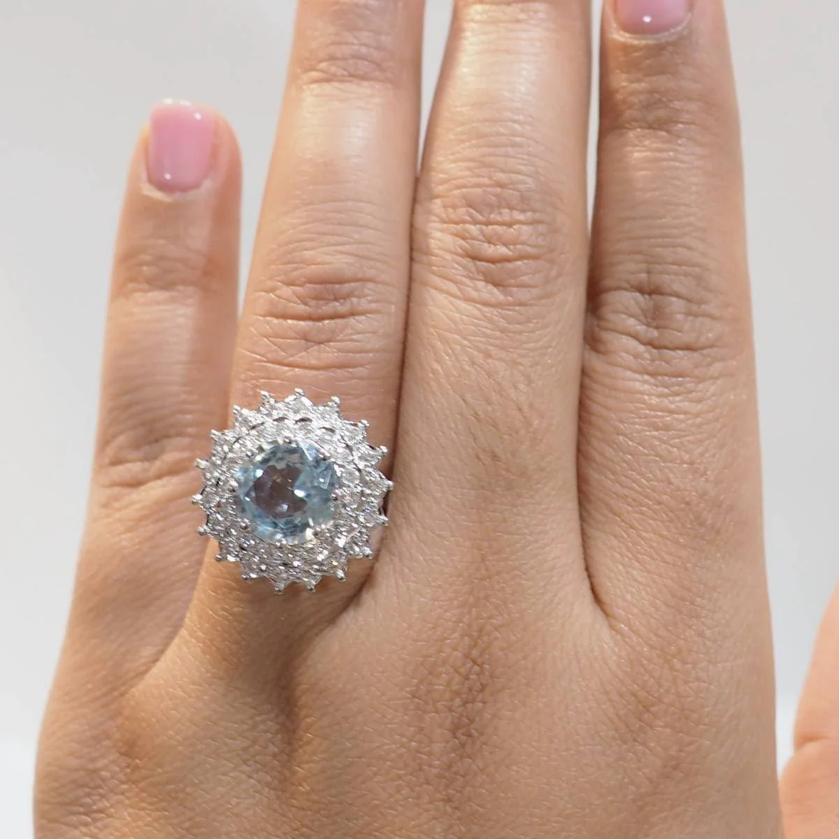 Ring Surroundings in white gold, paltinium, aquamarine and diamonds - Image 2