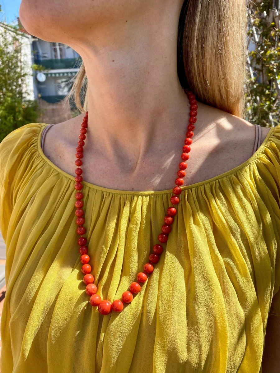 1970s Natural Mediterranean Coral Necklace - Image 5