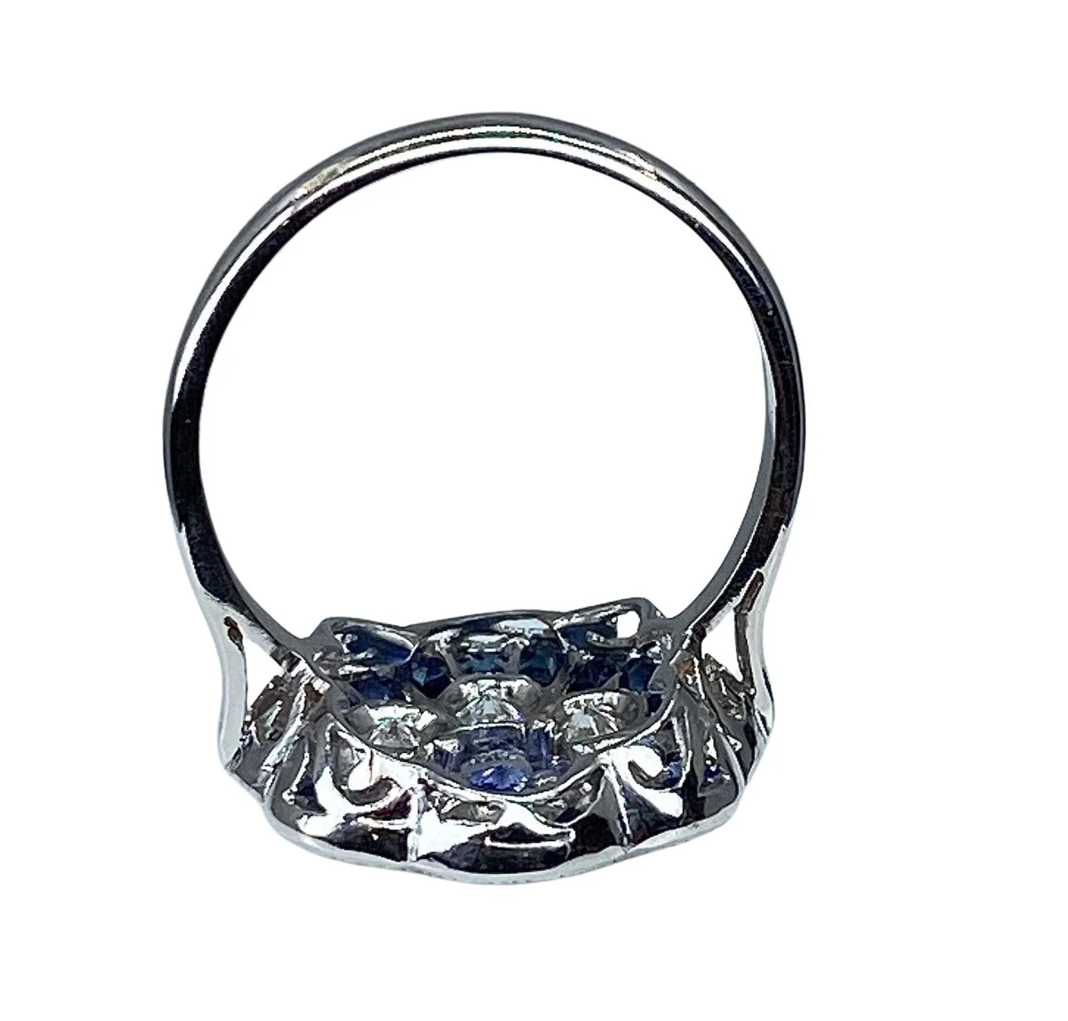 18k White Gold Sapphire and Diamond Daisy Ring - Image 7