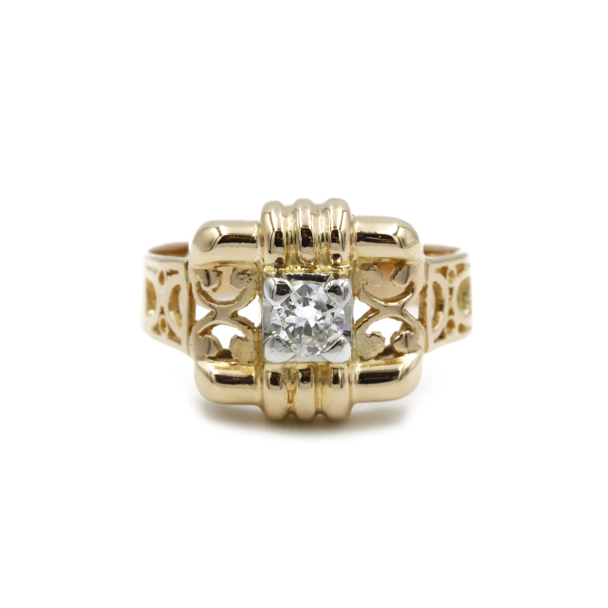 Yellow gold, platinum and diamond ring