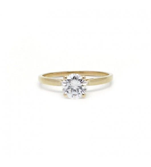 Solitaire ring in yellow gold and diamond