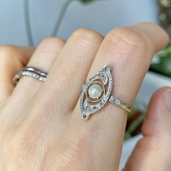 Ring at yellow gold, paltinium, pearl and diamonds - Image 2