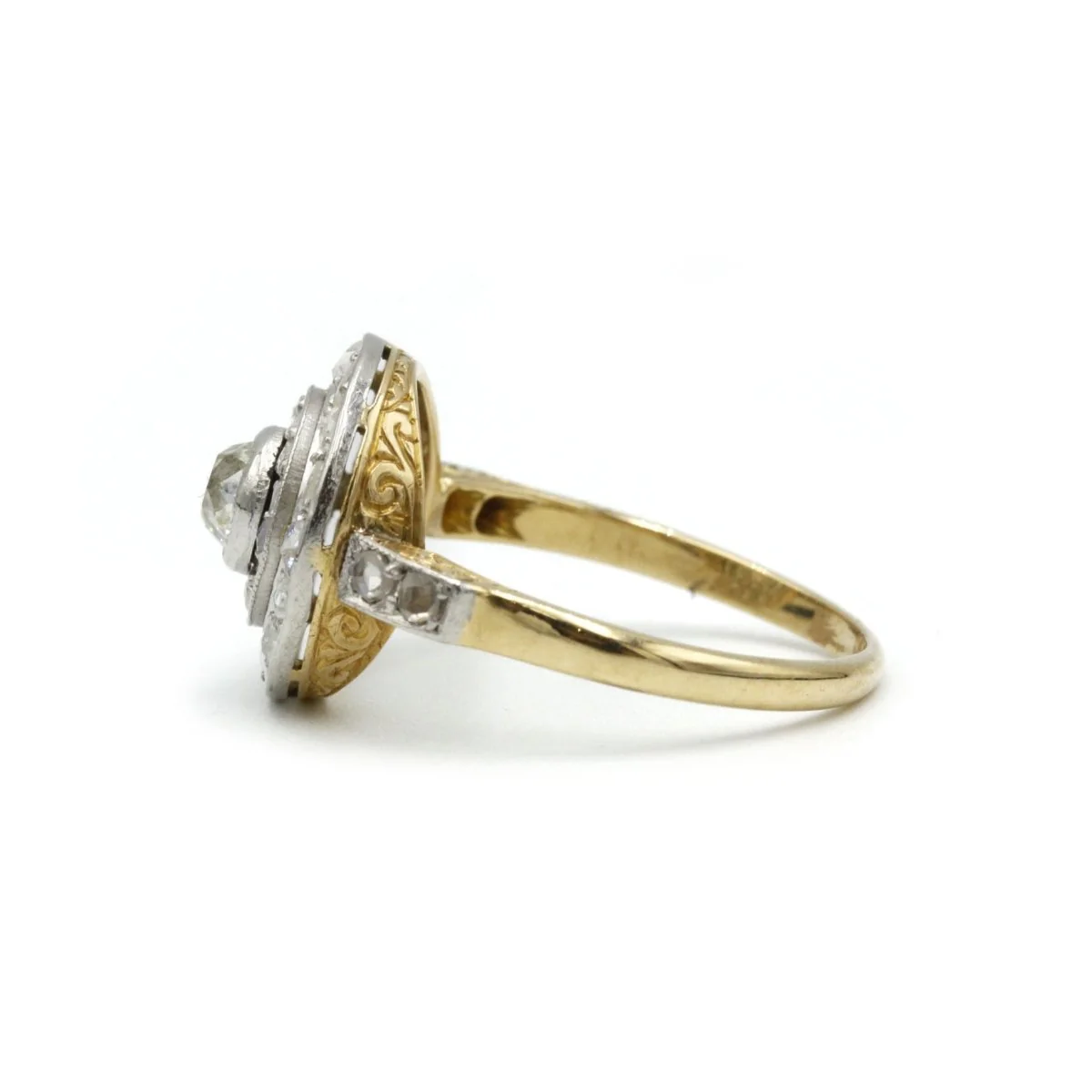 Ring in yellow gold and diamonds. - Image 3