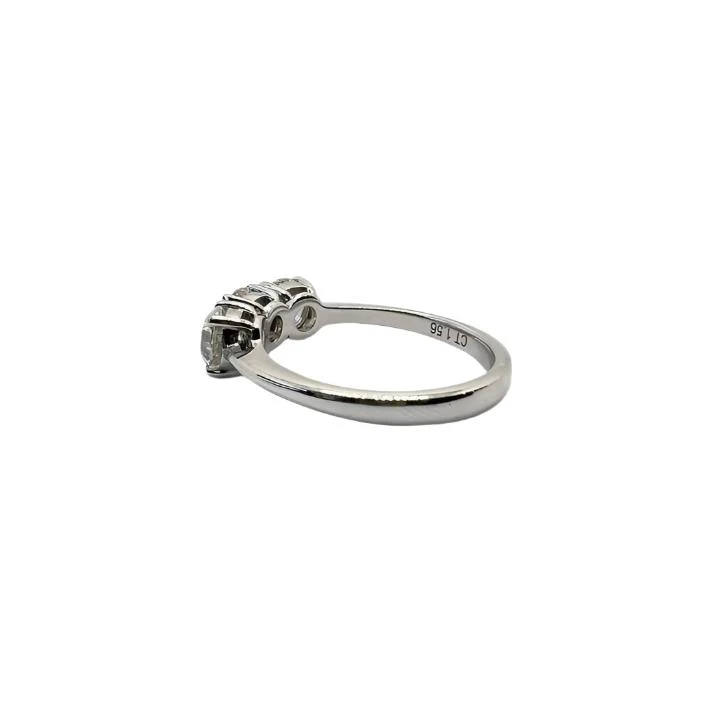 Trilogy ring in white gold and diamonds - Image 3