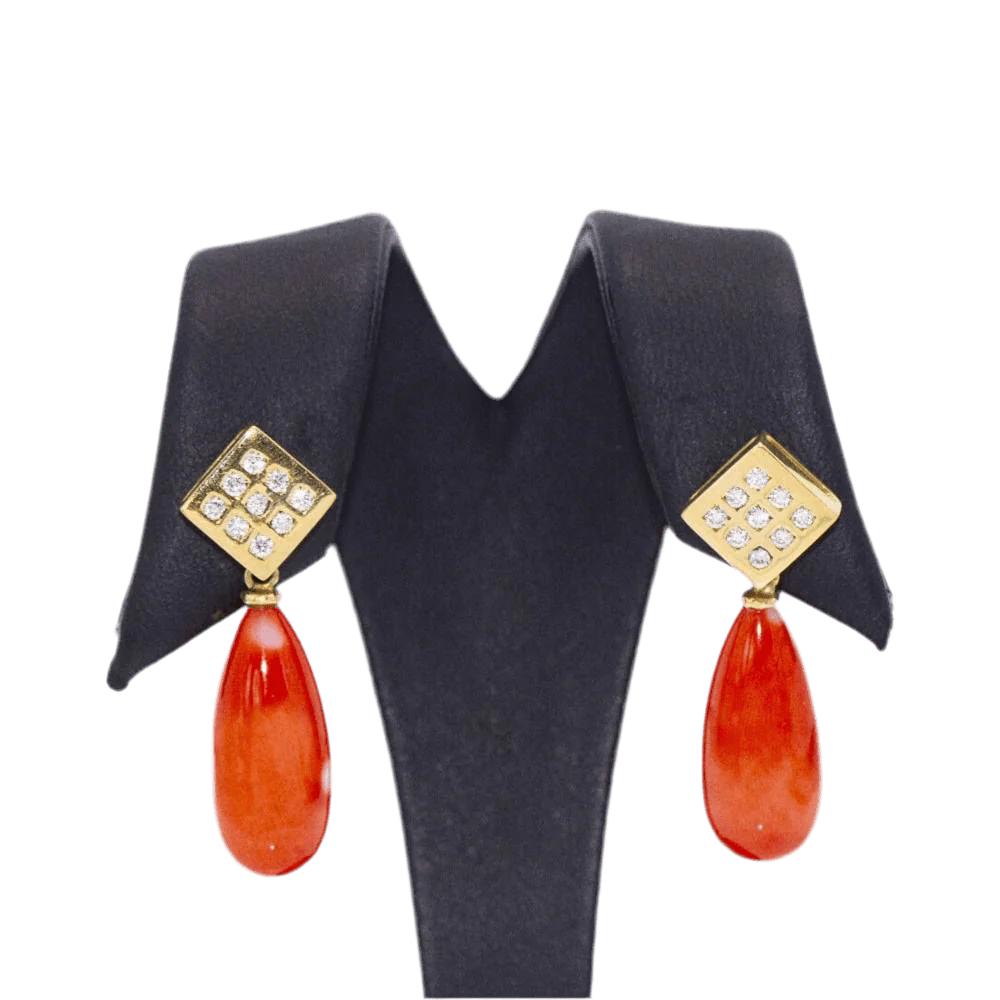 Earrings at yellow gold, coral and diamonds - Image 3