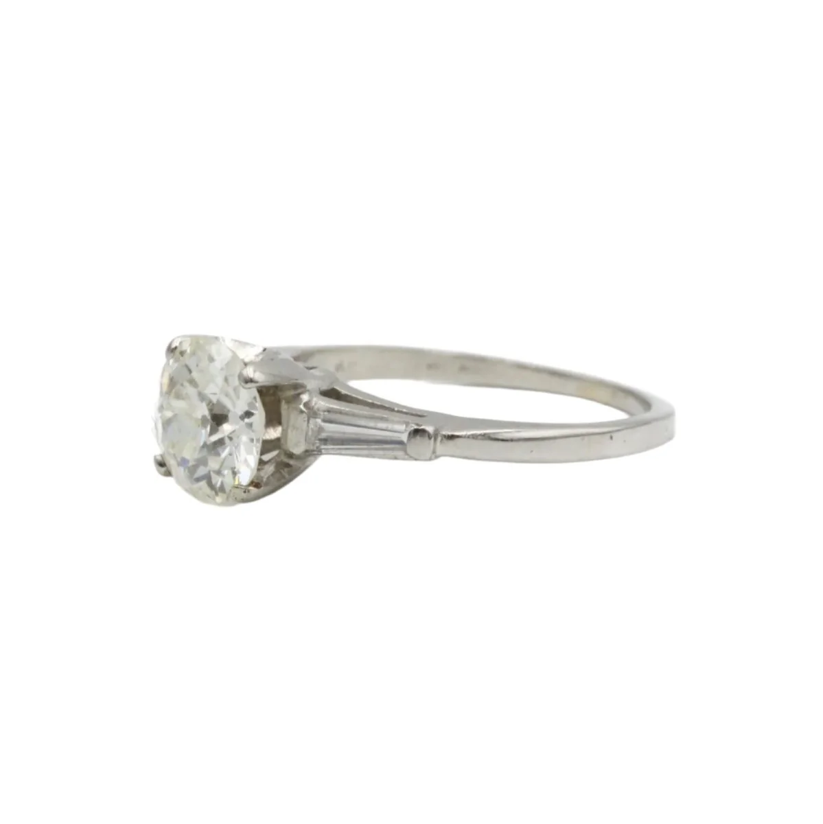 Ring Solitaire in paltinium and diamond - Image 2