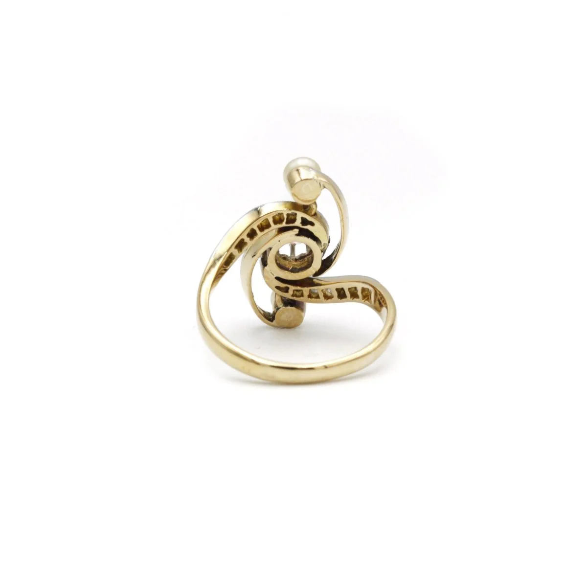 Ring in yellow gold, platinum, pearls and diamonds - Image 3