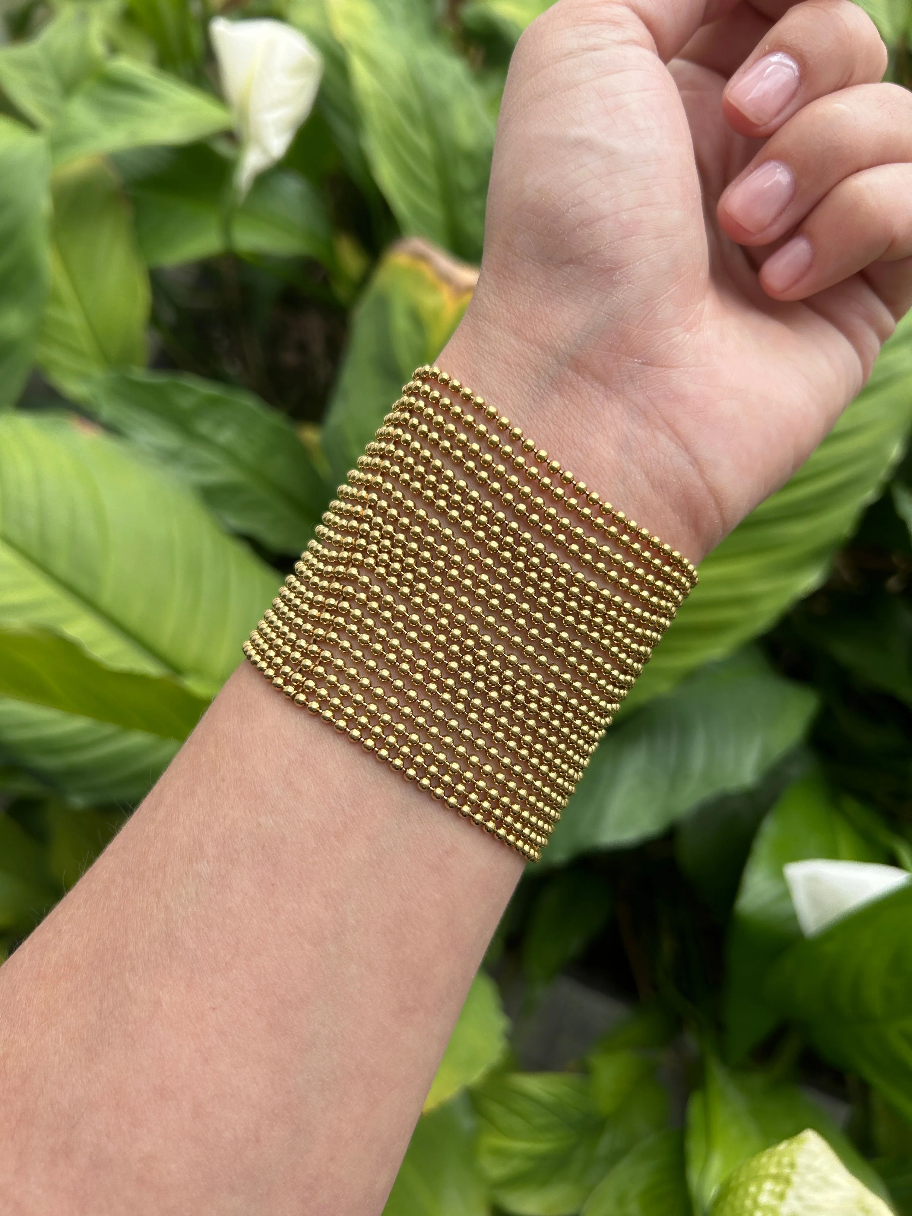 CARTIER Draperie large model cuff bracelet in yellow gold, with its certificate of origin - Image 6