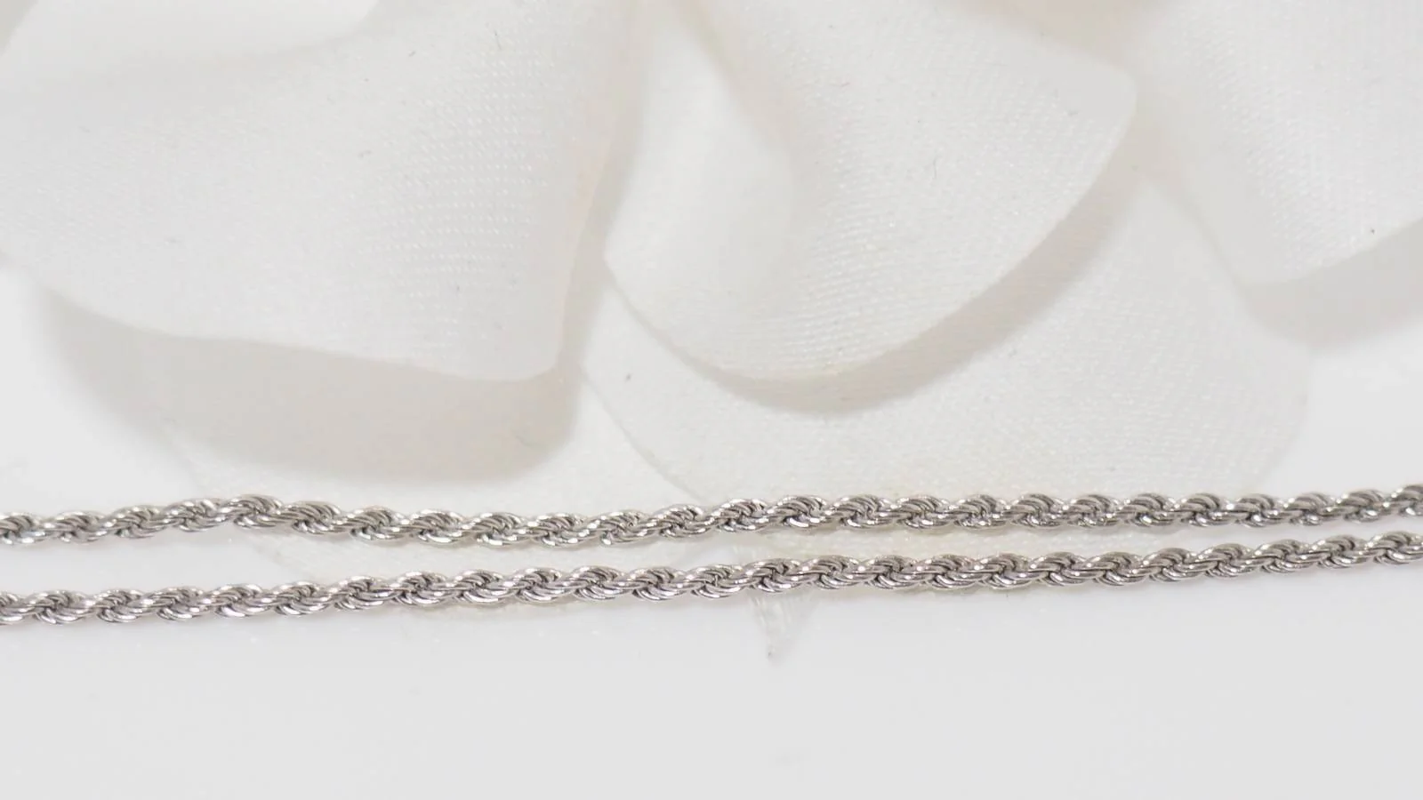 Chopard Happy Diamonds pendant - Image 7
