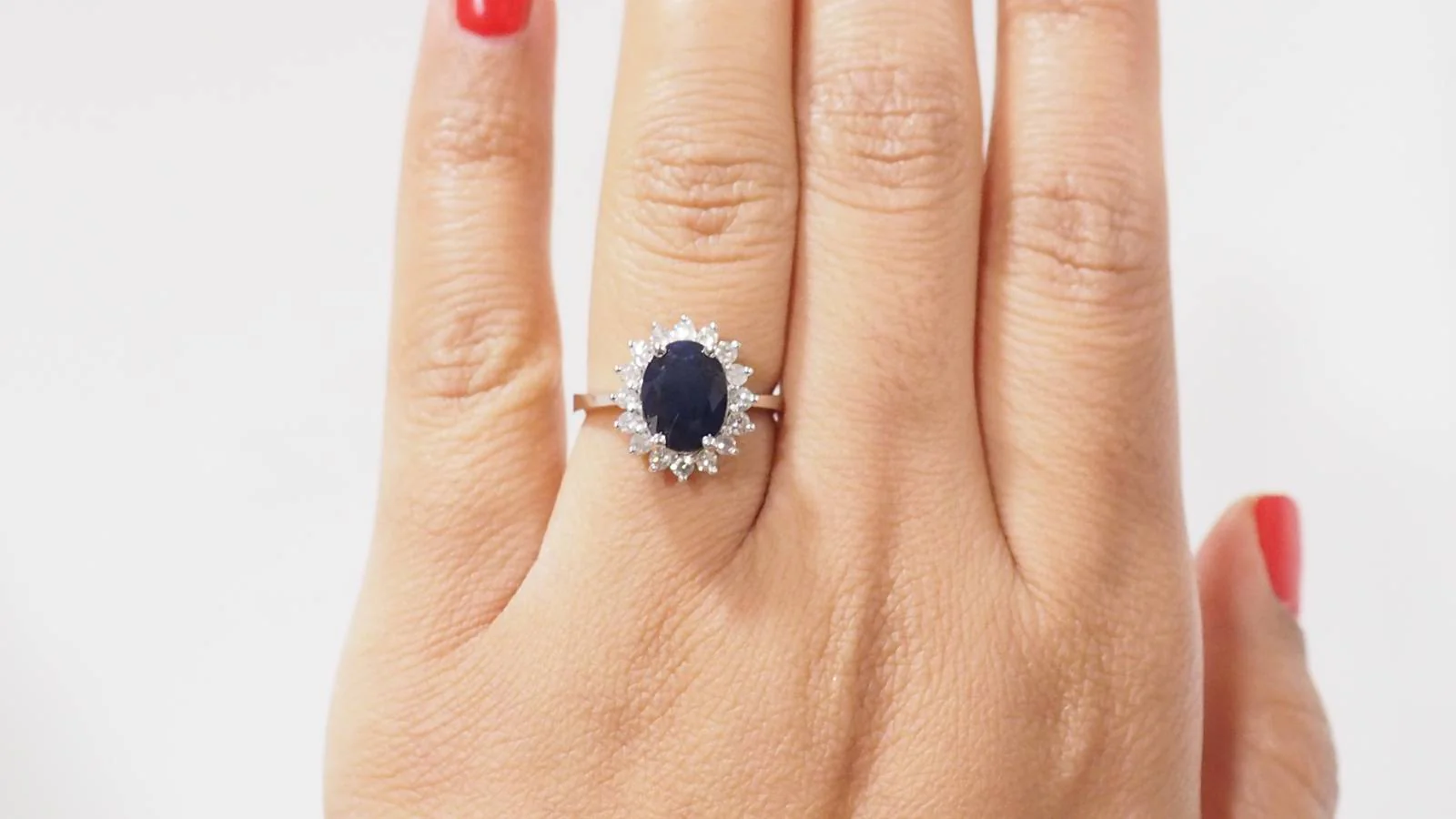 White gold, sapphire and diamond ring - Image 3