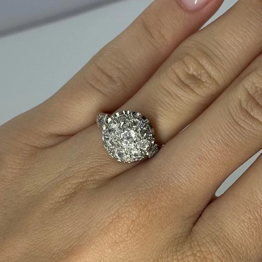 Entourage ring in yellow gold, platinum and diamonds - Image 2