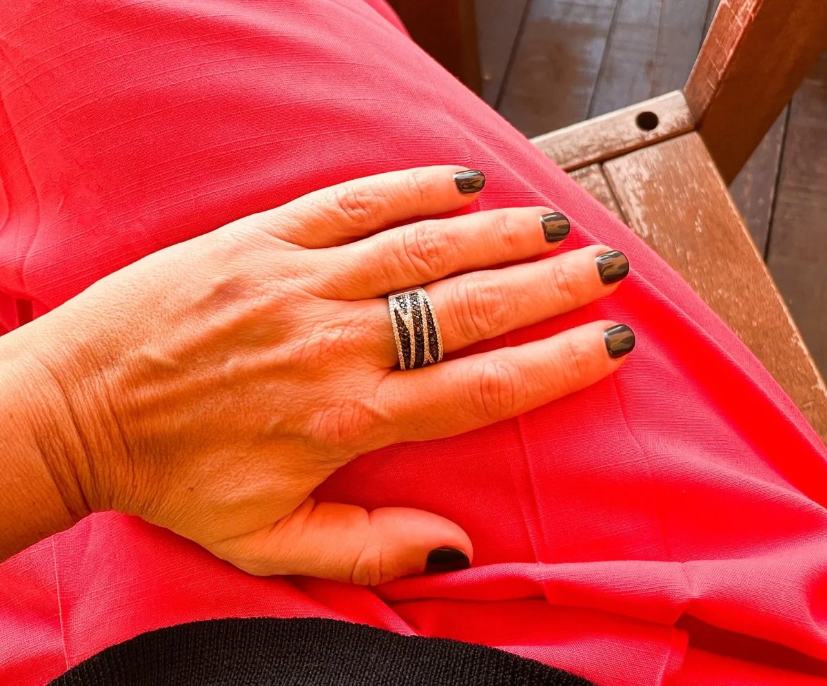 White and black diamond band ring - Image 2