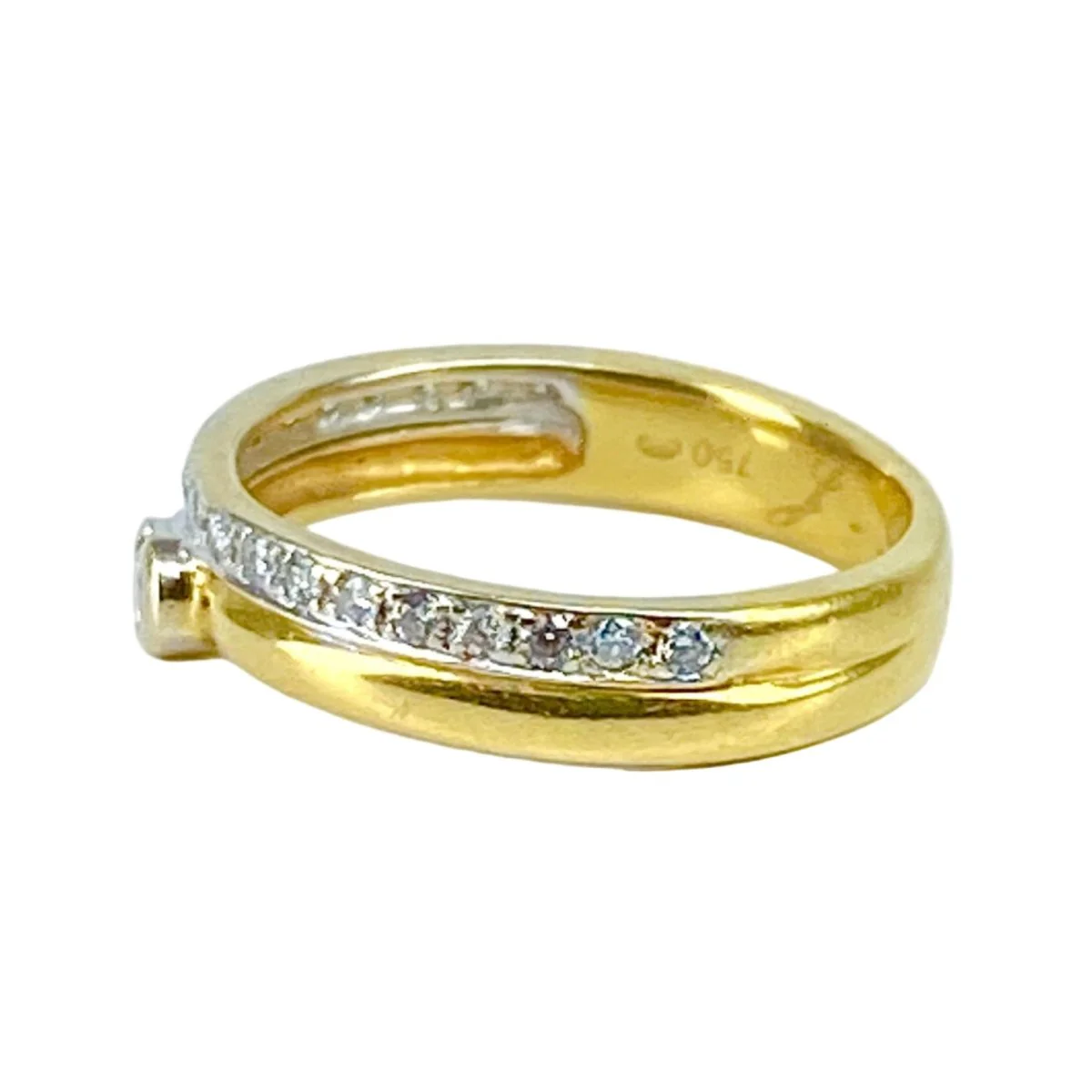 Ring Solitaire in yellow gold and diamonds - Image 4