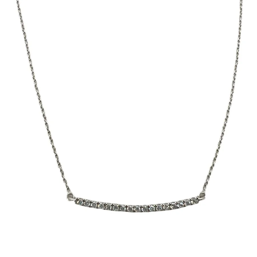 Pendant necklace in white gold and diamonds