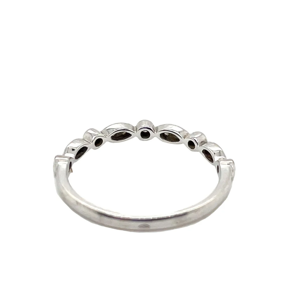 Alliance ring in white gold and diamonds - Image 2