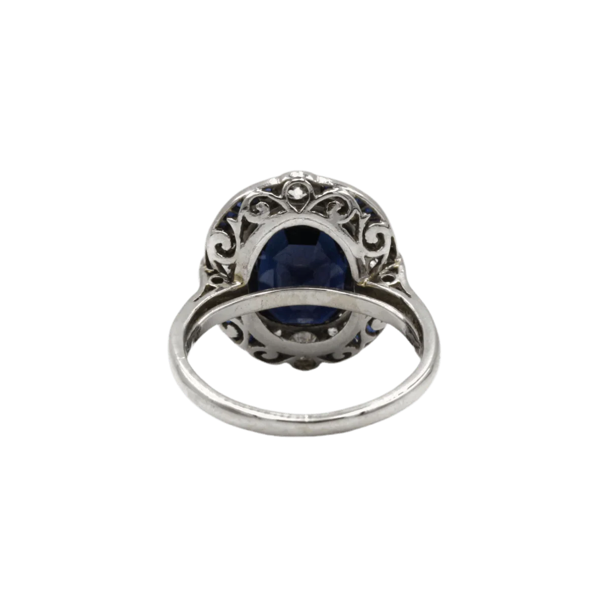 Ring Pompadour in paltinium, sapphires and diamonds - Image 4