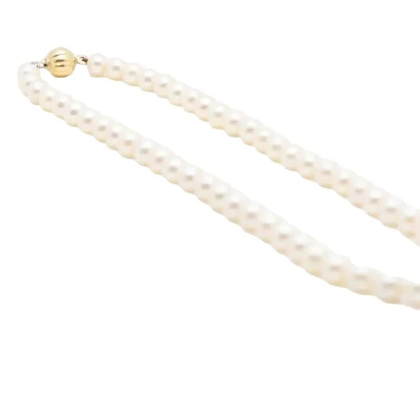 Necklace Cultured pearl
