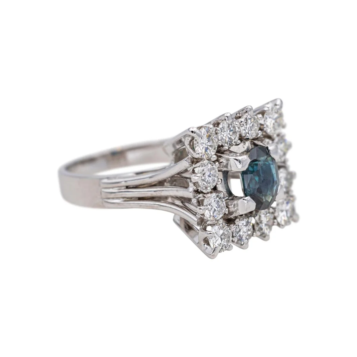 Ring Surroundings in white gold, sapphire and diamonds - Image 6