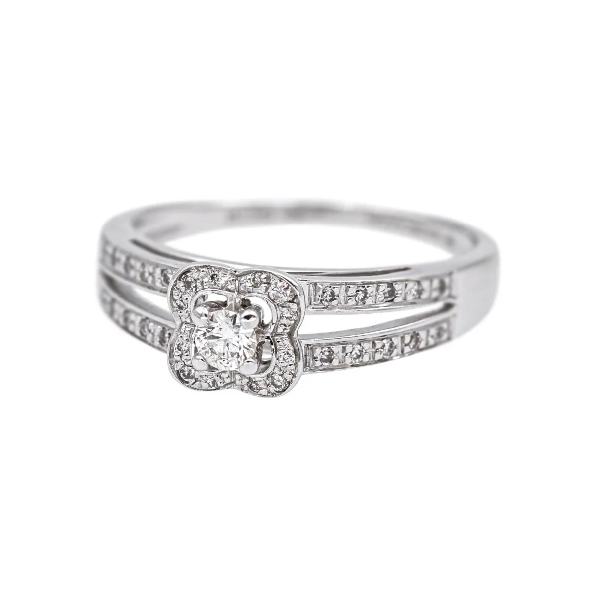 MAUBOUSSIN "Chance d'amour" solitaire ring in white gold and diamonds - Image 2