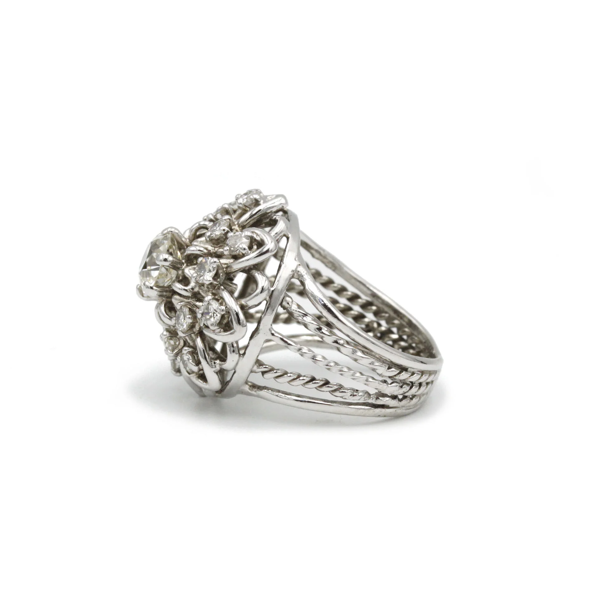 Ring - Gold & Diamonds - Image 3
