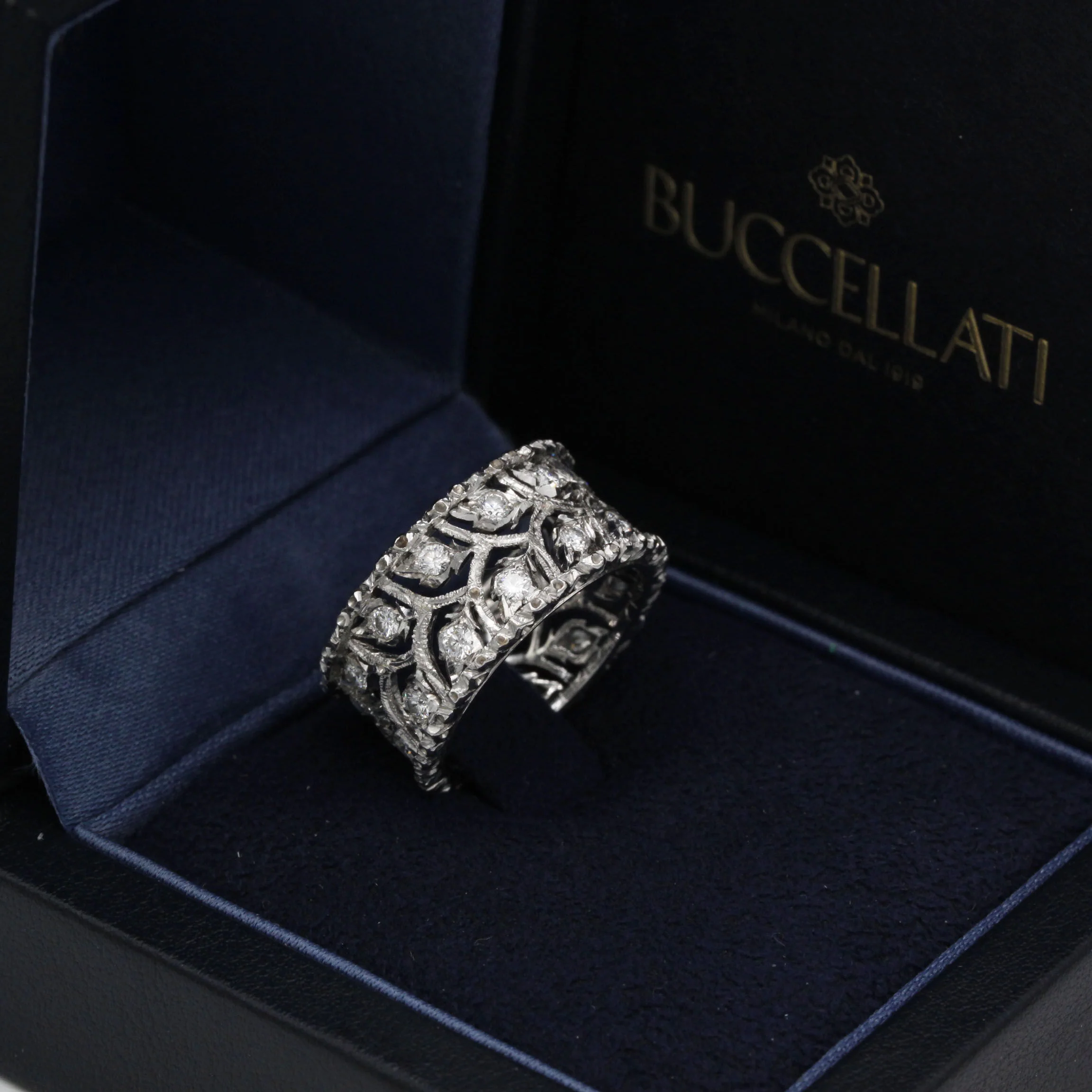 Ring BUCCELLATI "Eternelle Ramage" in white gold and diamonds - Image 5