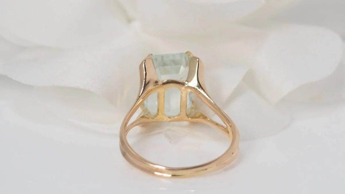 Rose gold and aquamarine ring - Image 3