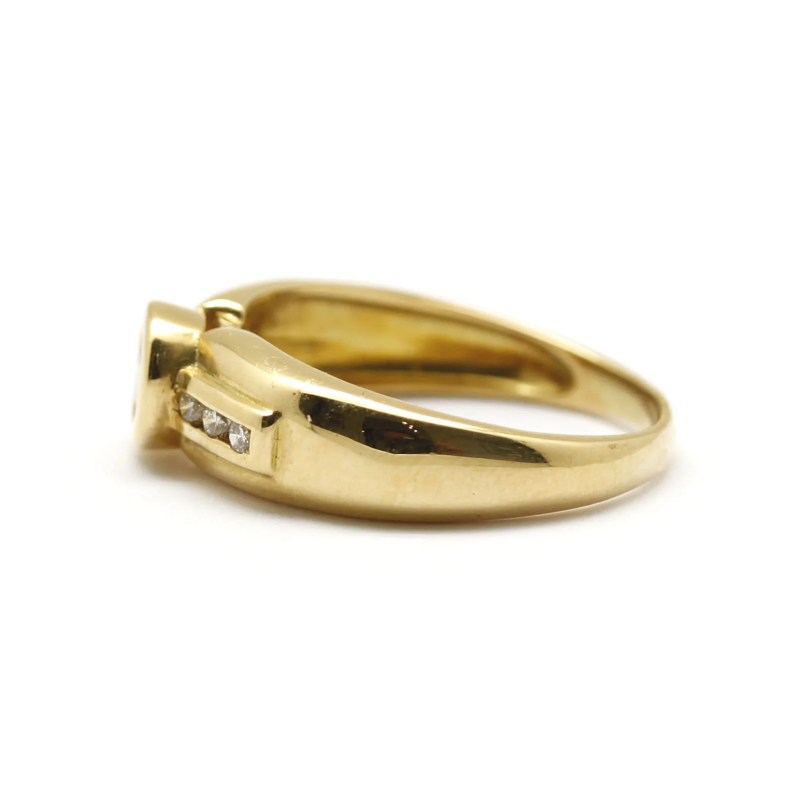 Ring - Gold and Diamonds - Image 2