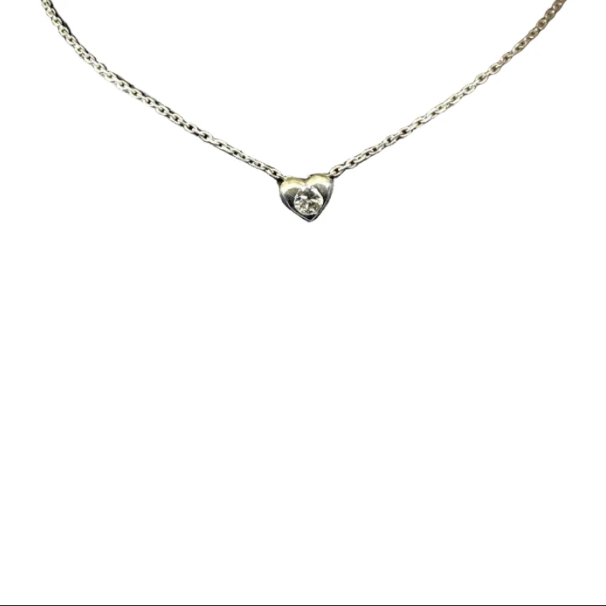 Heart pendant and chain in white gold 18 carats, diamond 0.20 carat