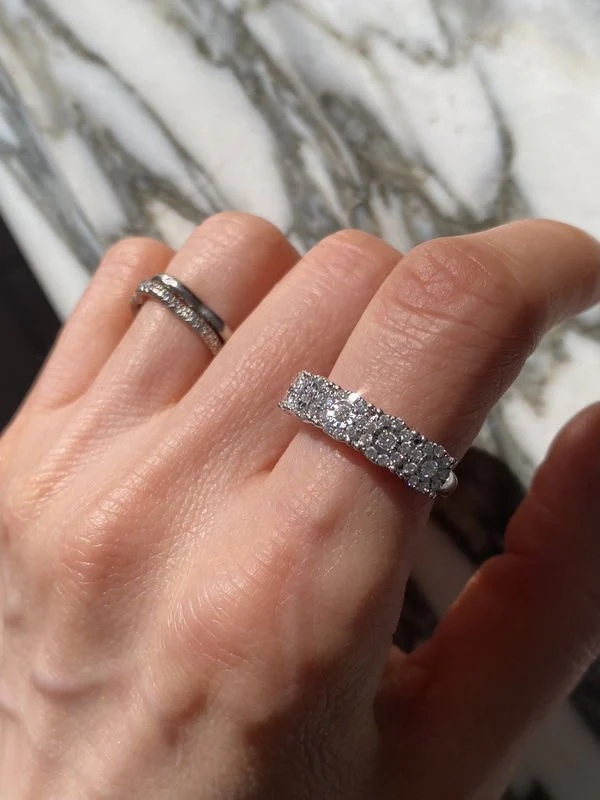 Ring at white gold and diamonds - Image 5