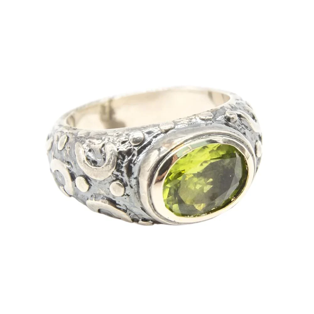 Ring Rush in yellow gold and silver and peridot - Image 3