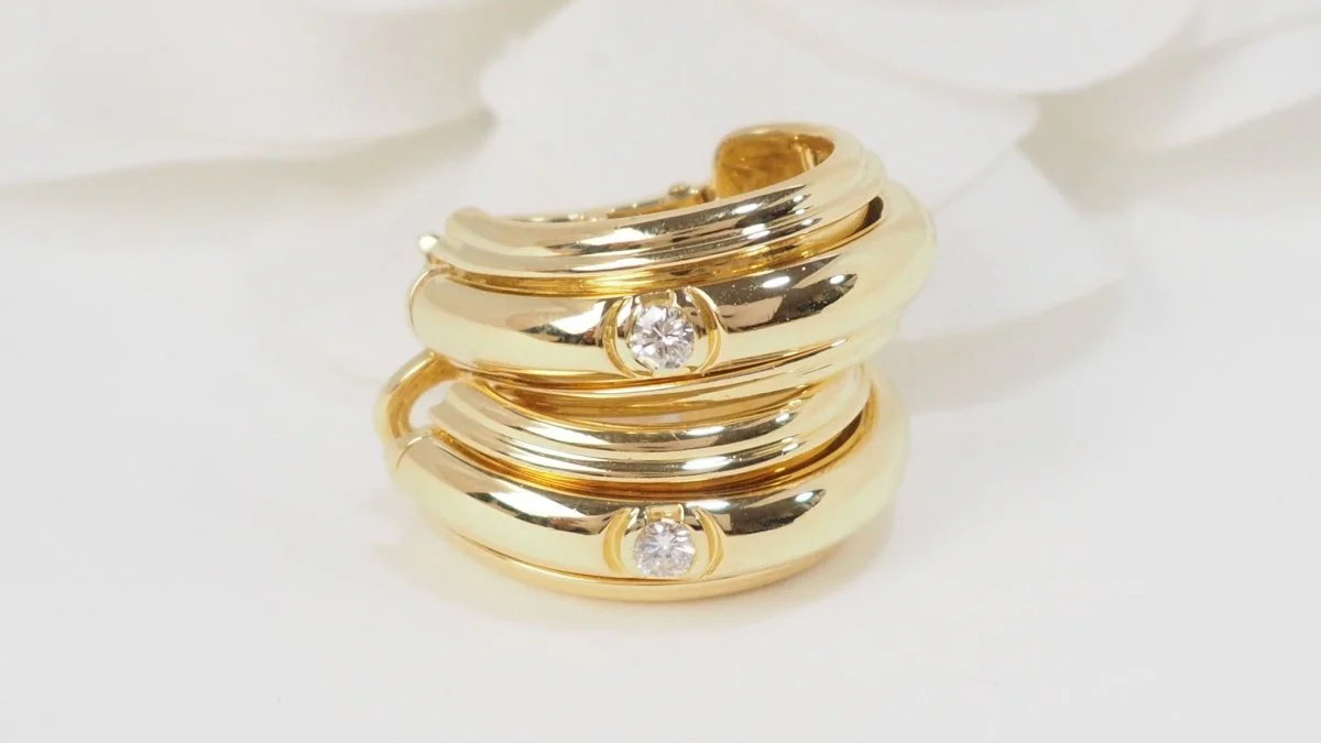 PIAGET “Possession” earrings in yellow gold and diamond - Image 4
