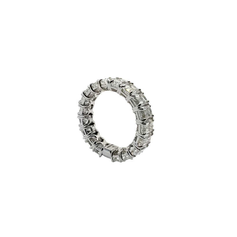 Ring in 18-carat gold with diamonds emerald-cut natural stones totalling 9.34 carats - Image 5