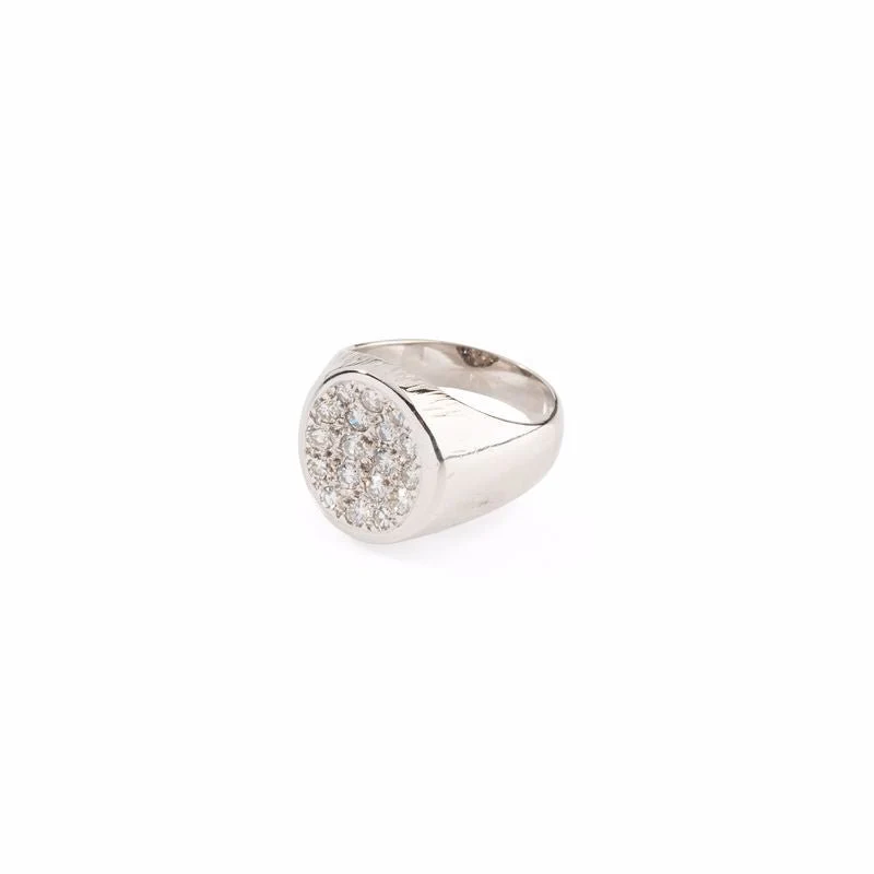 White gold signet ring paved with diamonds - Image 3
