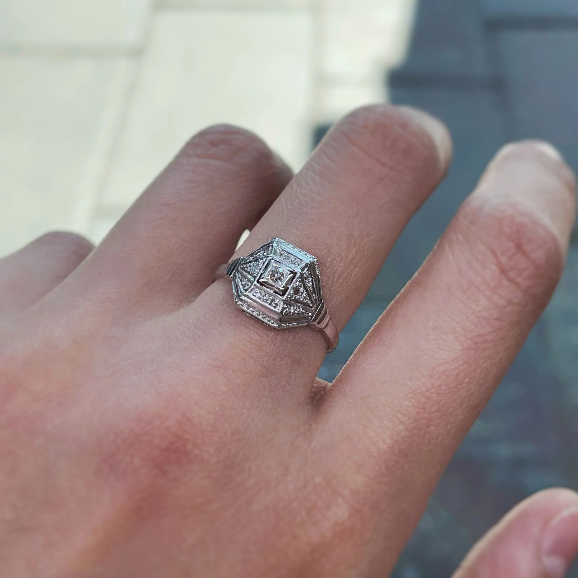 Ring Art Deco in white gold, paltinium and diamonds - Image 4