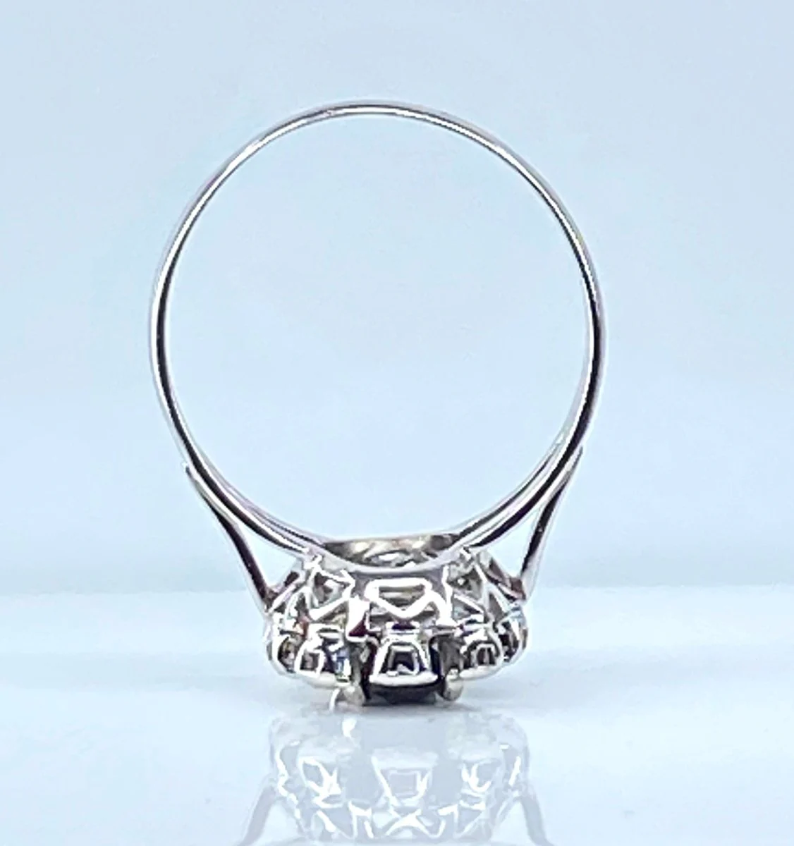 Ring at white gold 18 carats, sapphire and diamonds - Image 5