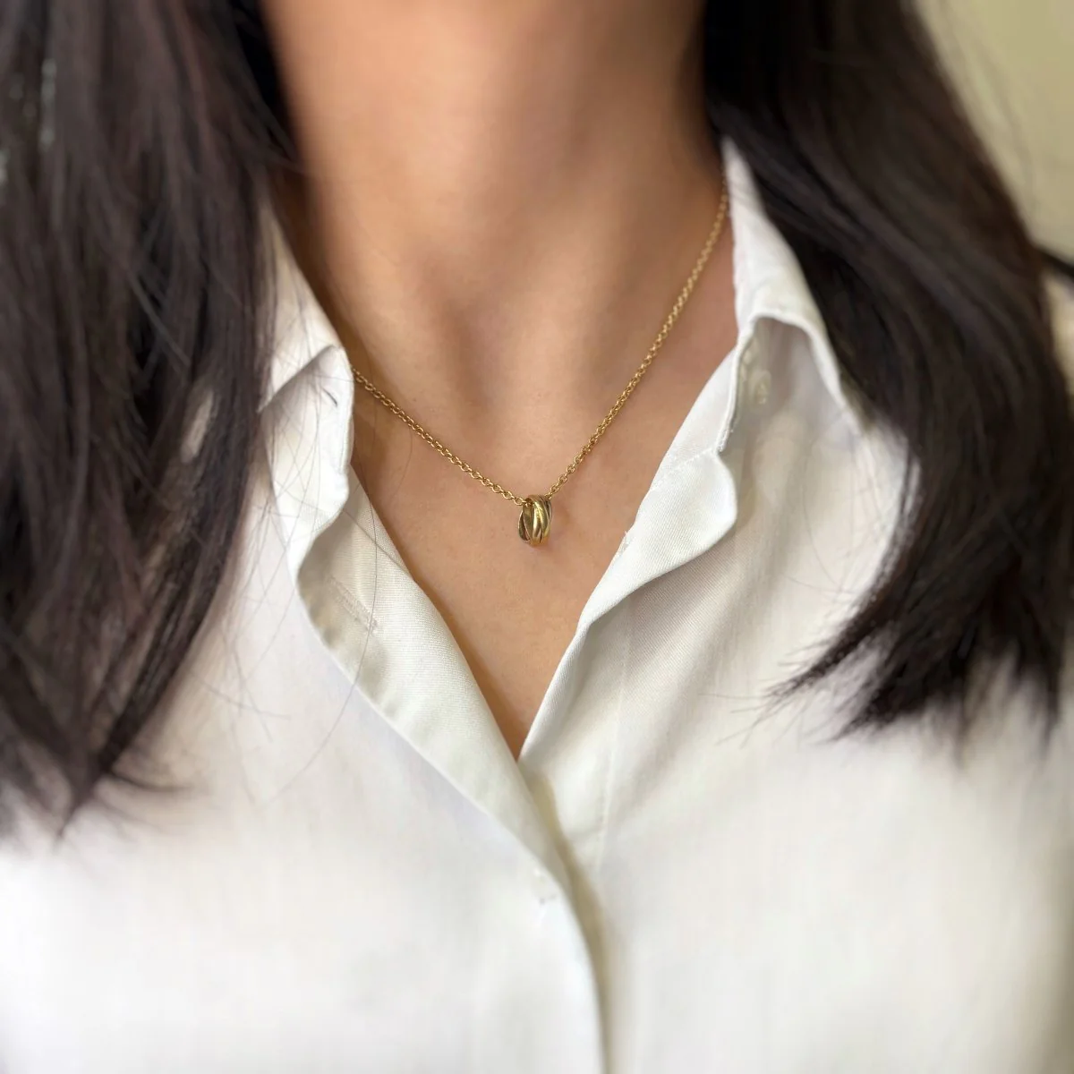 Necklace CARTIER "Trinity" pendant in yellow gold, white gold and rose gold - Image 2
