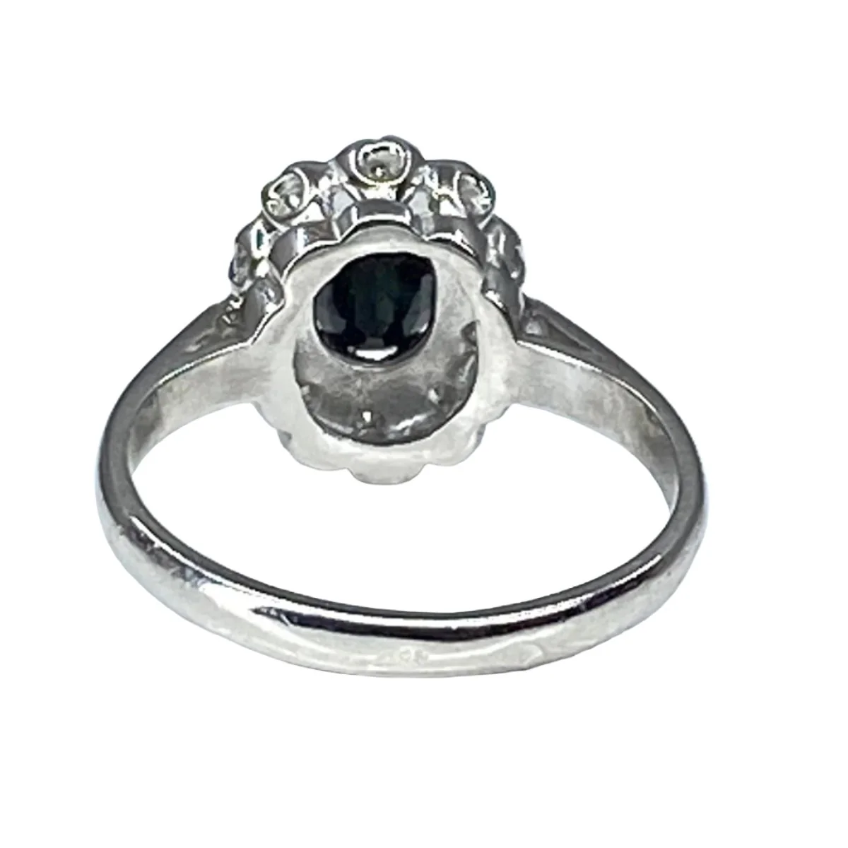 Marguerite ring in white gold, sapphire and diamonds - Image 4