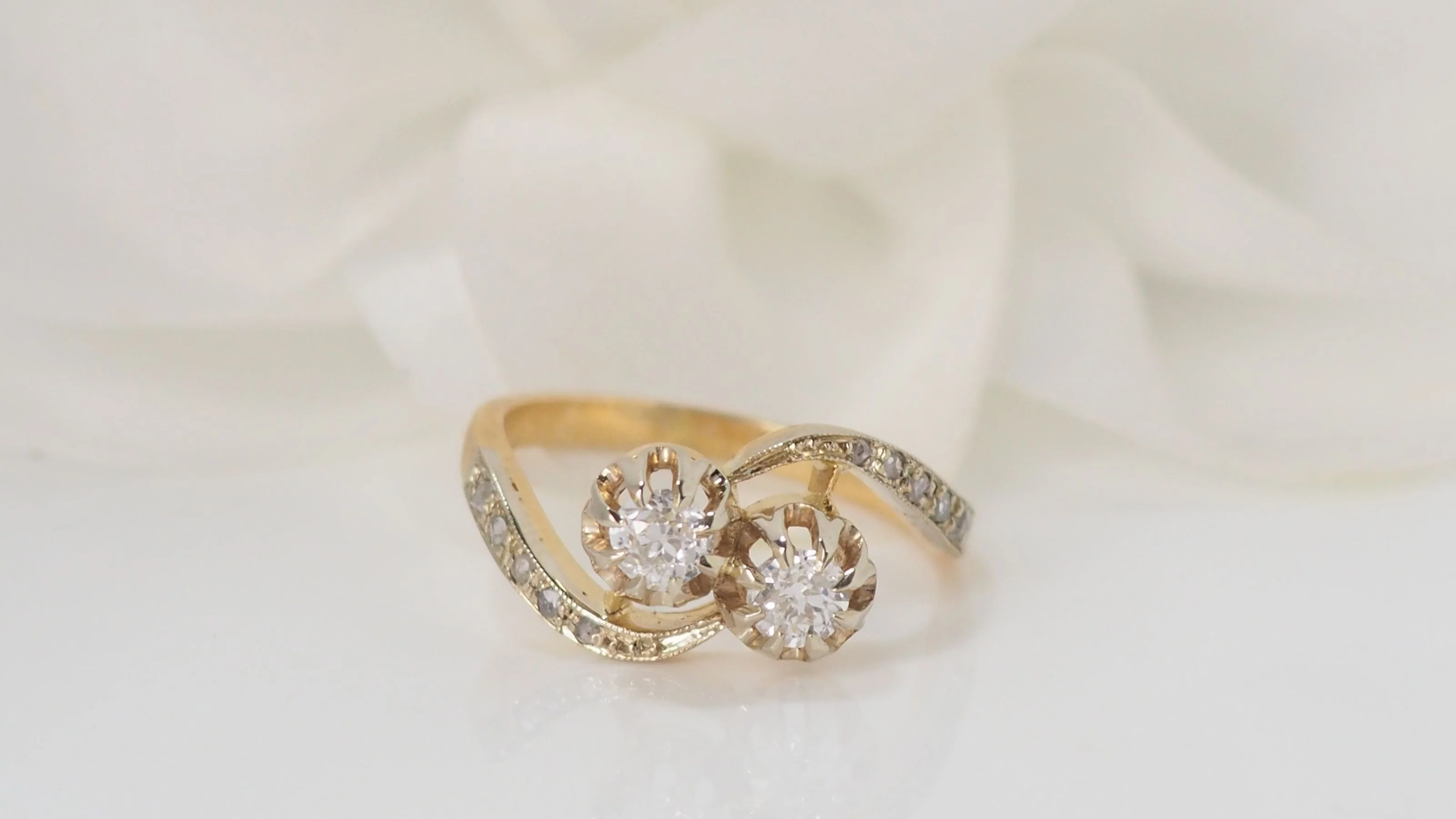 You and Me Ring in Yellow Gold and Diamonds