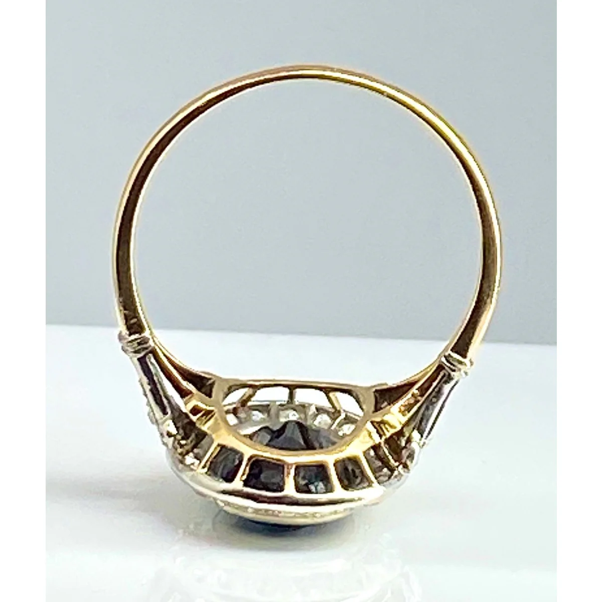 Ring in yellow gold, white gold, sapphires and diamonds - Image 5