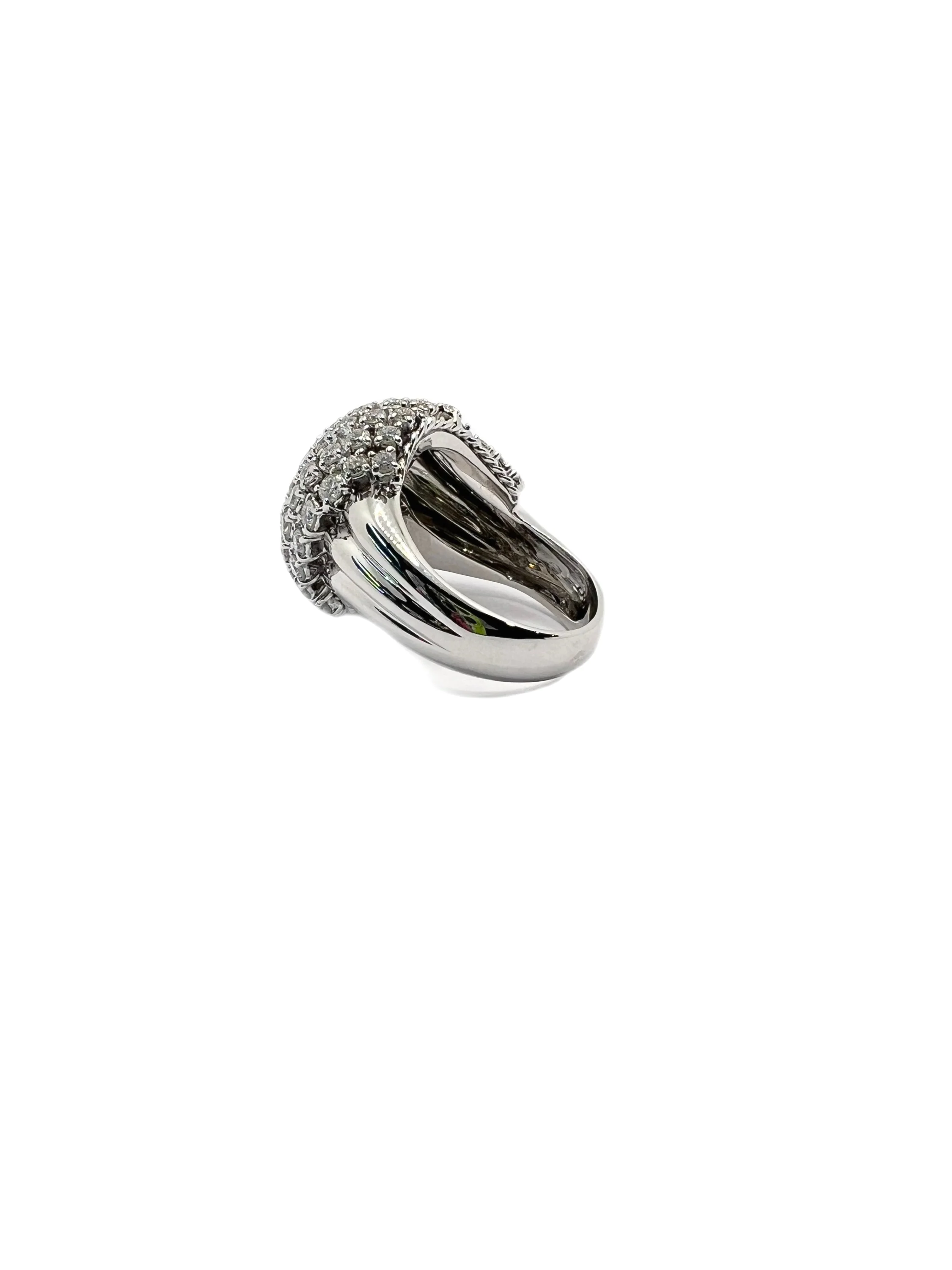 Dome ring in white gold and diamonds - Image 4