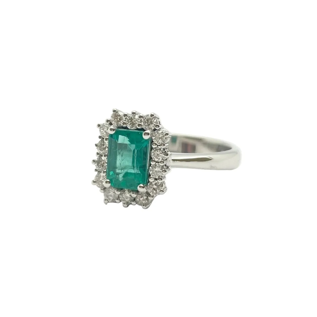 Ring in 18KT gold with emerald ct 1.02 and diamonds ct 0.56 VVS G - Image 2