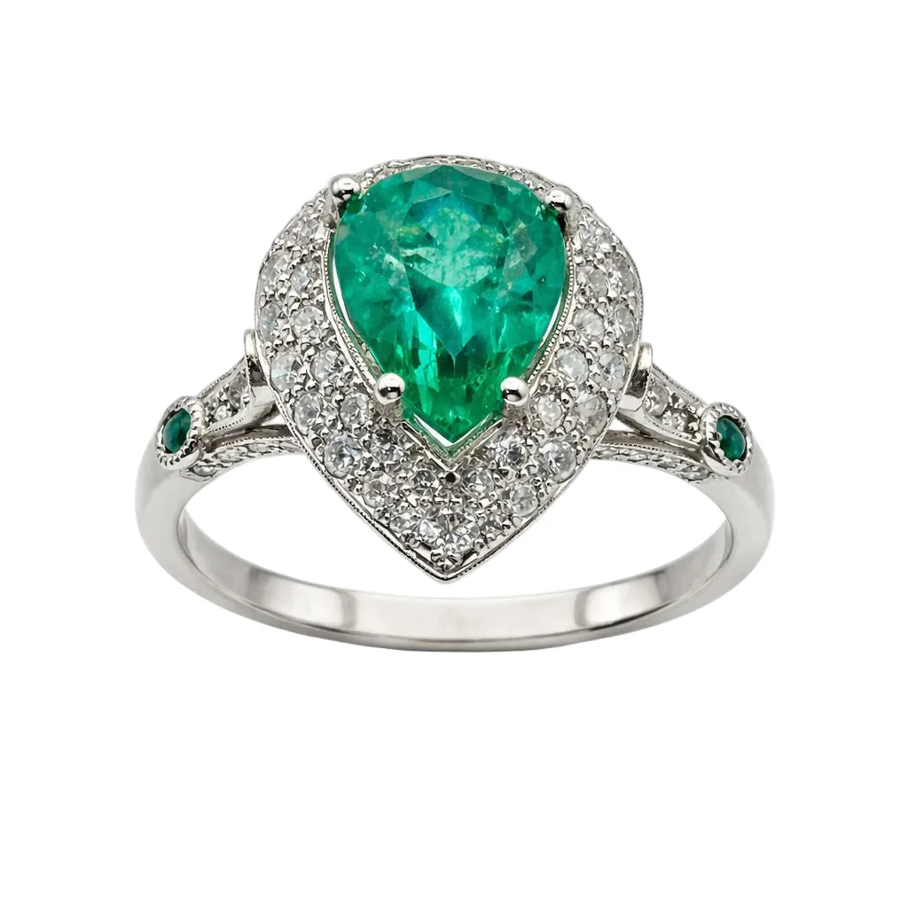 ANILLO EN PLATINO CON ESMERALDA Y DIAMANTES ESTILO ART DÉCO