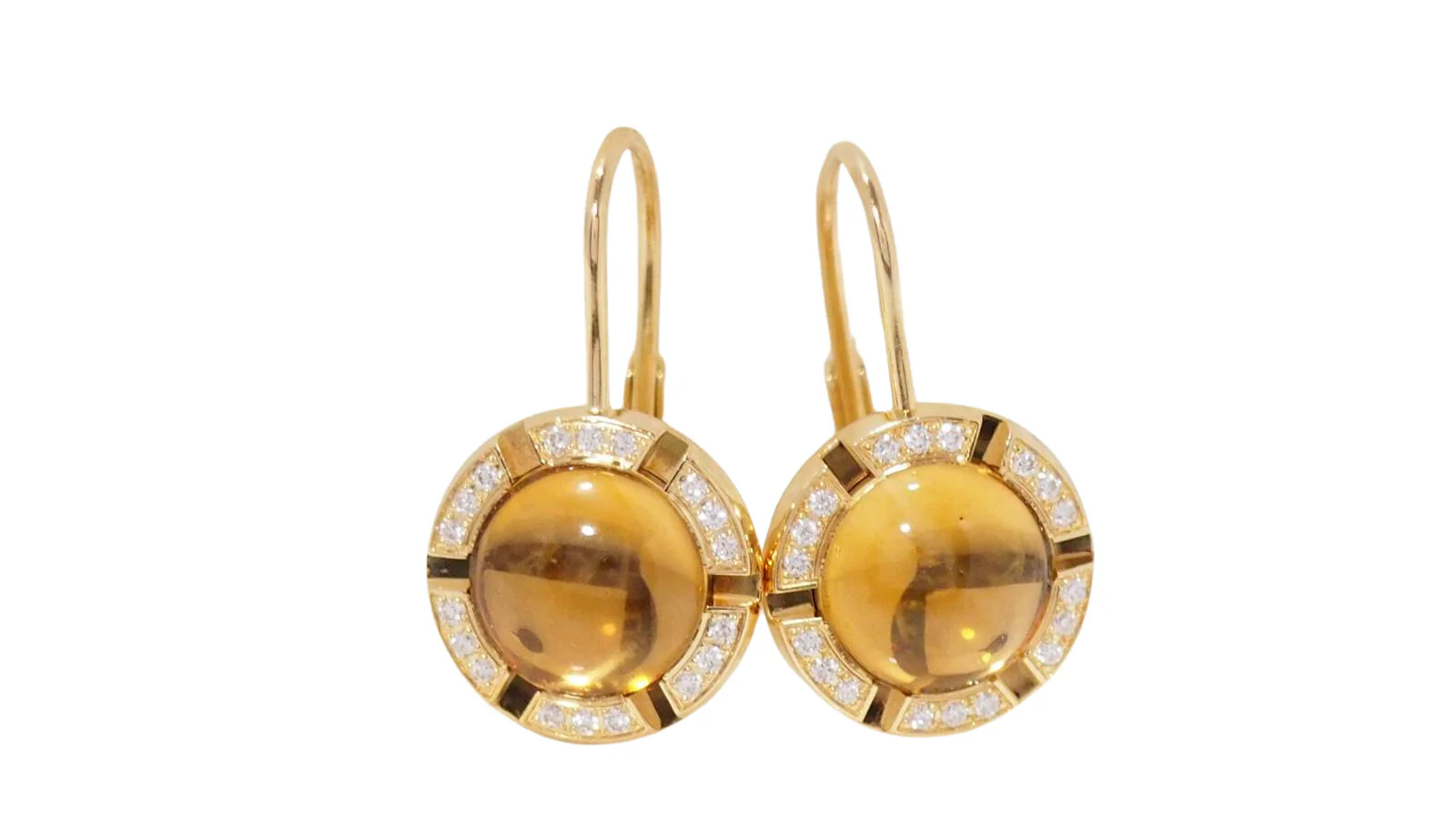 CHAUMET “Class One Croisière” Dormeuses earrings in yellow gold, citrines and diamonds